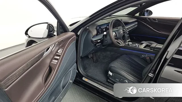 Genesis G80 (RG3) 2024 Черный из Кореи, фото 2