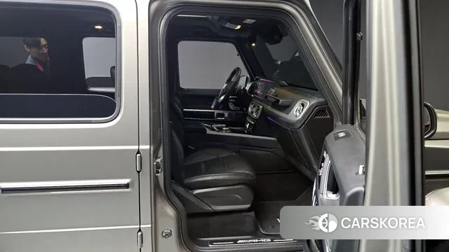 Mercedes-Benz G-Class W463b 2021 Серебристо-серый из Кореи, фото 2