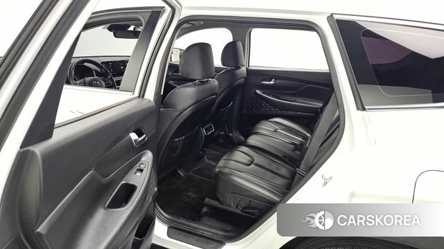 Hyundai The New Santa Fe 2021 Белый из Кореи, фото 2