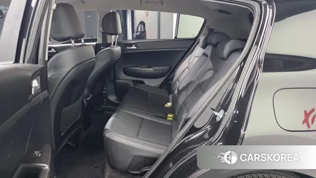 Kia Sportage The Bold 2021 Черный из Кореи, фото 2