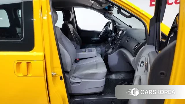 Hyundai The New Grand Starex 2021 Желтый из Кореи, фото 2