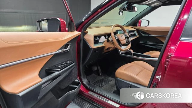 Ssangyong Torres 2022 Красный из Кореи, фото 2