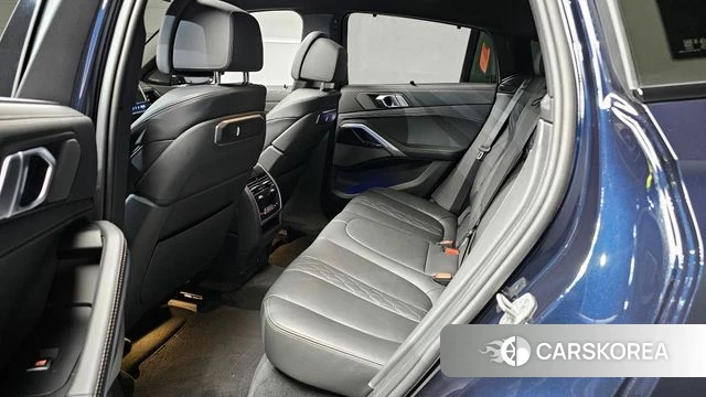 BMW X6 (G06) 2024 Черный из Кореи, фото 2