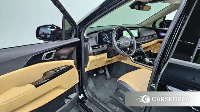 Kia Carnival 4th generation 2023 Черный из Кореи, фото 2