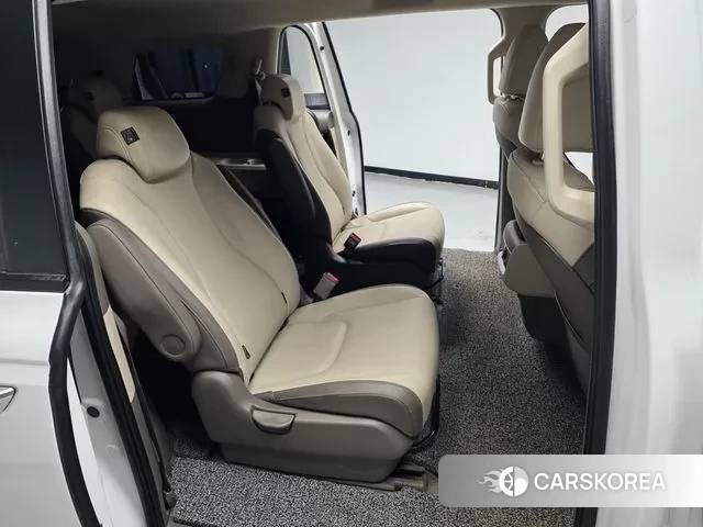 Kia Carnival 4th generation 2022 Белый из Кореи, фото 2