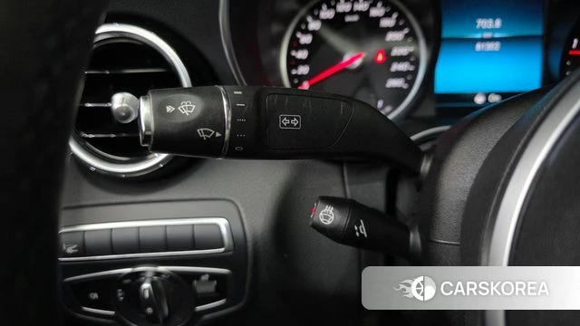 Mercedes-Benz C-Class W205 2020 Черный из Кореи, фото 2