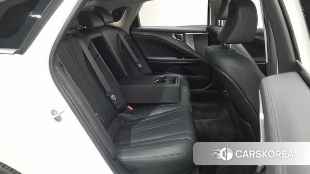 Kia K8 2022 Белый из Кореи, фото 2