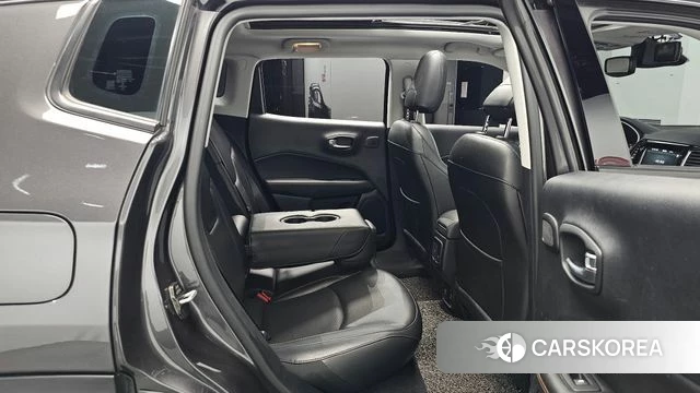 Jeep Compass 2nd Generation 2019 Серый из Кореи, фото 2