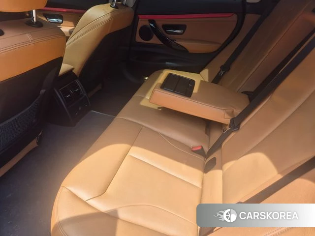 BMW 3 Series GT (F34) 2020 Черный из Кореи, фото 2