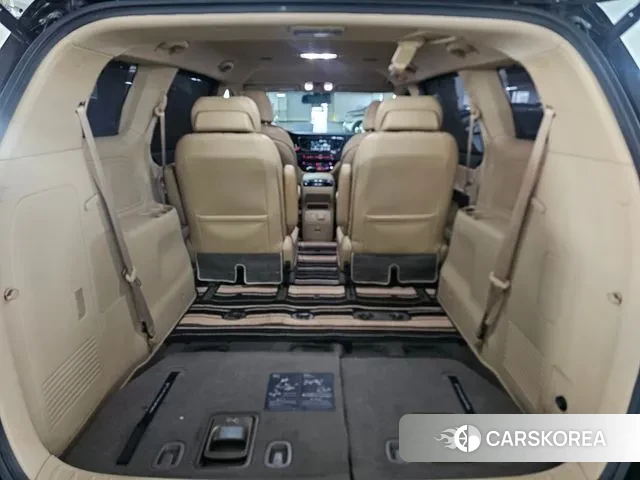 Kia The New Carnival 2020 Черный из Кореи, фото 2