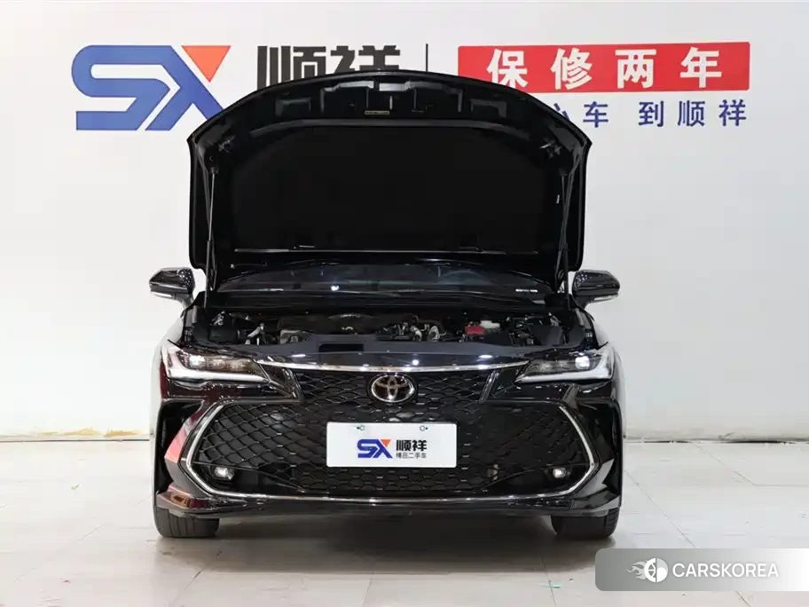 Toyota Avalon 2022 Черный из Китая, фото 2