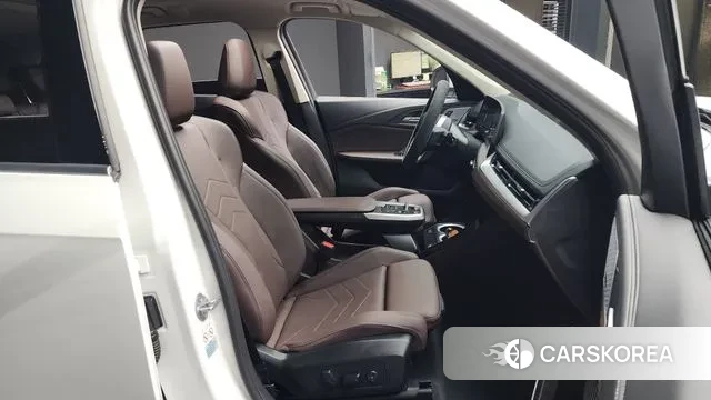 BMW X1 (U11) 2023 Белый из Кореи, фото 2