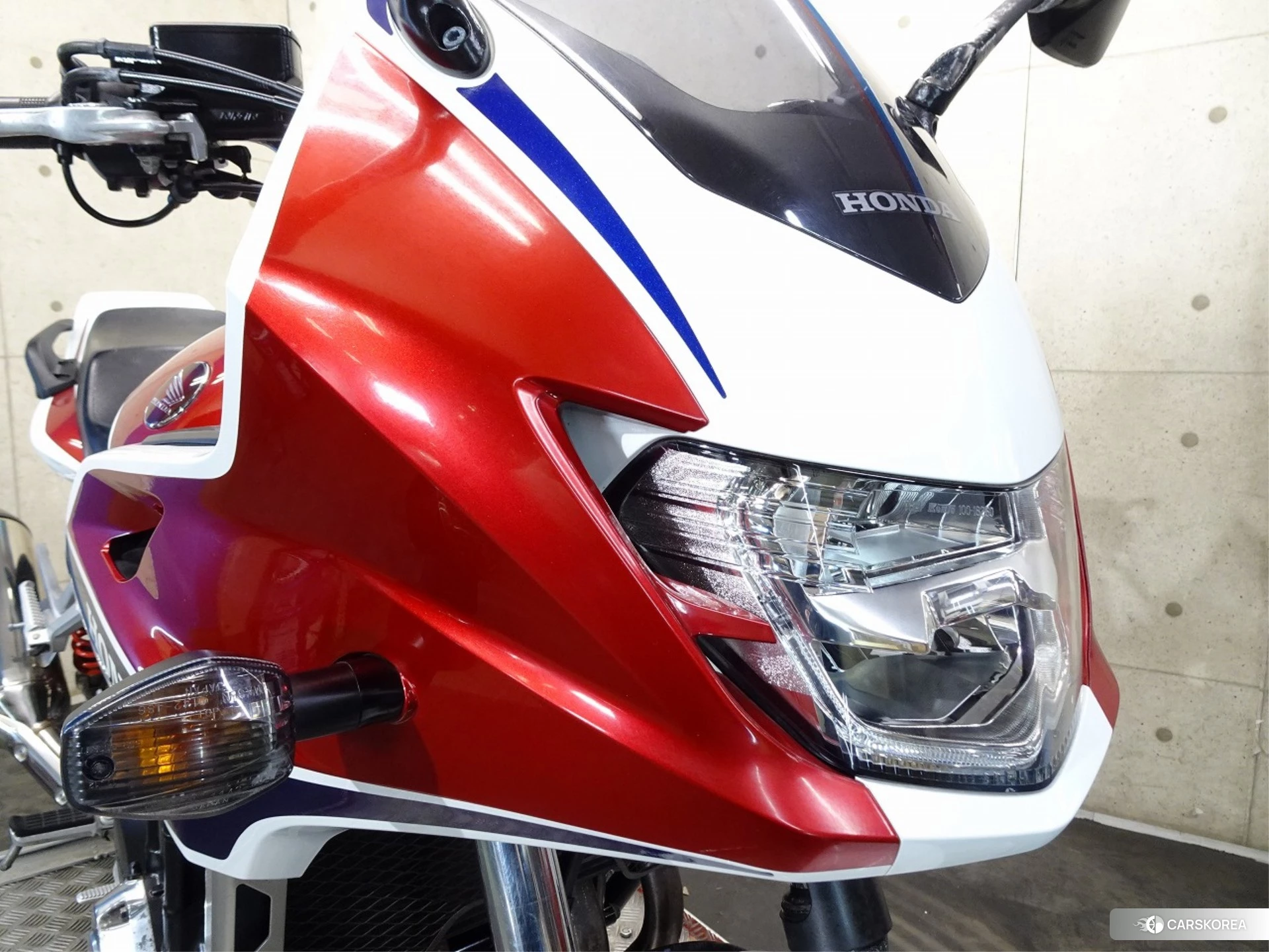 Проданный Honda CB1300SF BOLDOR ABS id 3950197 из Японии, фото 2