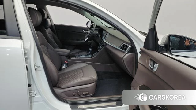 Kia The New K5 2nd generation 2018 Белый из Кореи, фото 2