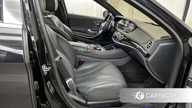 Mercedes-Benz S-Class W222 2018 Черный из Кореи, фото 2