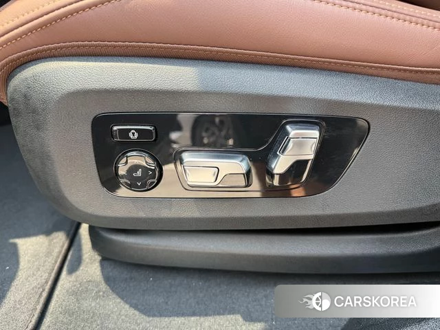BMW X6 (G06) 2025 Цвет тростника из Кореи, фото 2