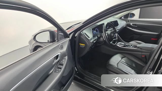 Hyundai Sonata (DN8) 2019 Черный из Кореи, фото 2