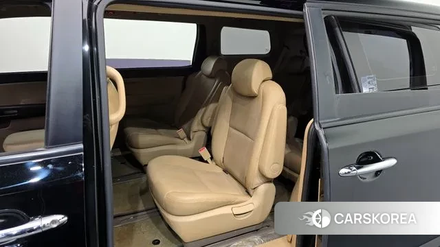 Kia The New Carnival 2018 Черный из Кореи, фото 2