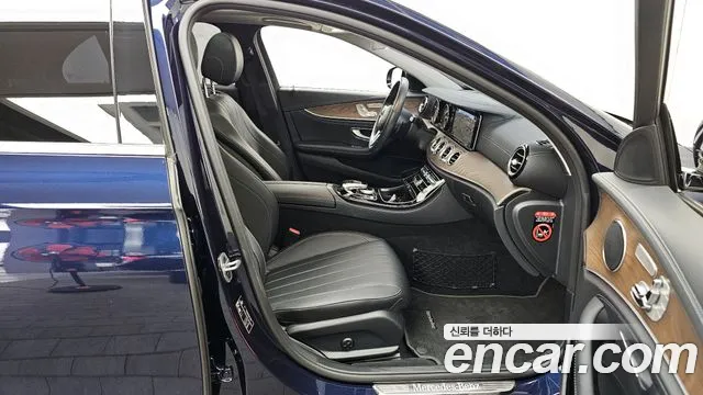 Mercedes-Benz E-Class W213 2019 Синий из Кореи, фото 2