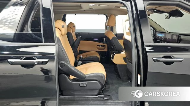 Kia Carnival 4th generation 2022 Черный из Кореи, фото 2