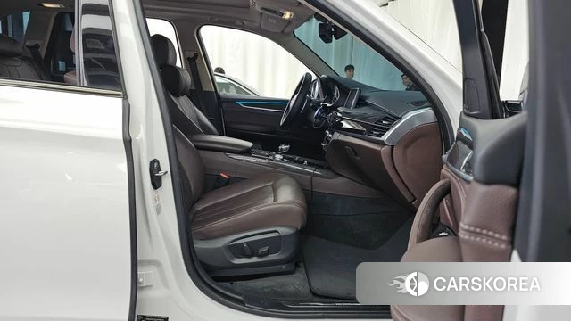 BMW X5 (F15) 2018 Белый из Кореи, фото 2