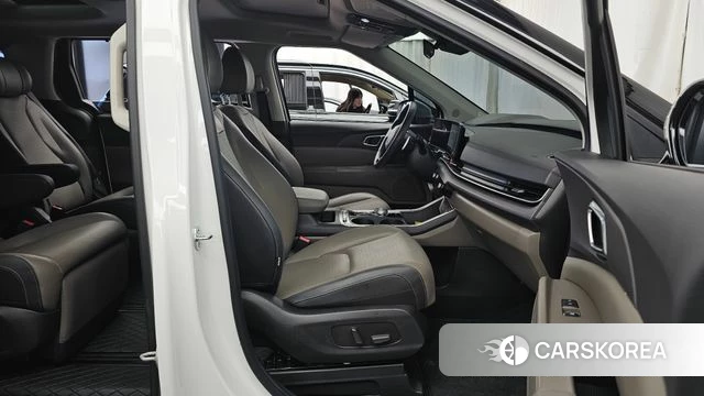 Kia The New Carnival 4th Generation 2024 Белый из Кореи, фото 2