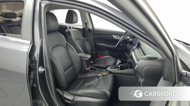 Kia Come New K3 2019 Серый из Кореи, фото 2