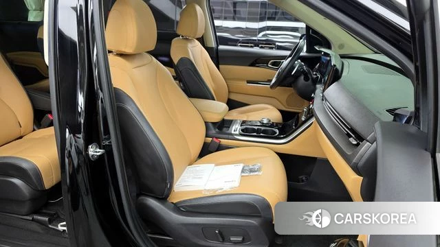 Kia Carnival 4th generation 2022 Черный из Кореи, фото 2