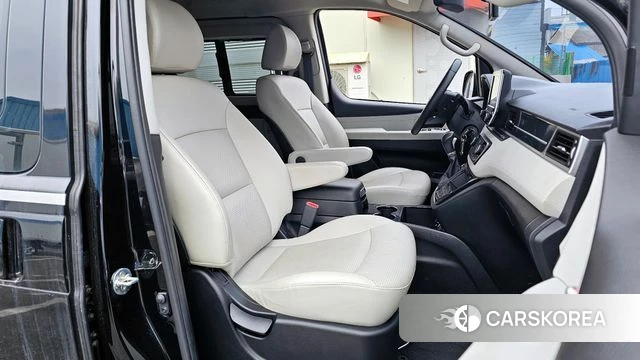 Hyundai The New Grand Starex 2018 Черный из Кореи, фото 2