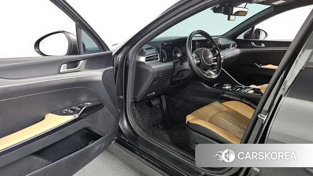 Kia K5 3rd generation 2021 Серый из Кореи, фото 2