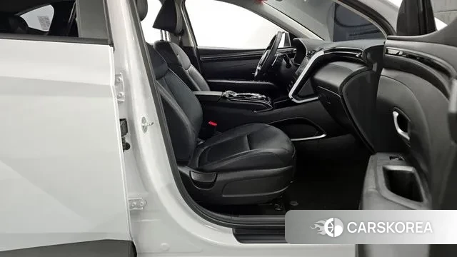 Hyundai The New Tucson (NX4) 2021 Белый из Кореи, фото 2