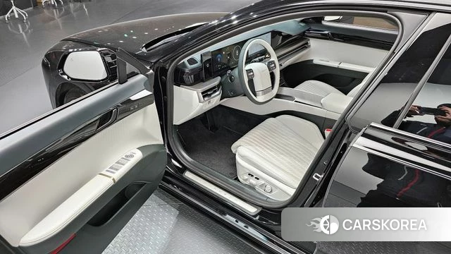 Hyundai Grandeur Hybrid (GN7) 2025 Черный из Кореи, фото 2