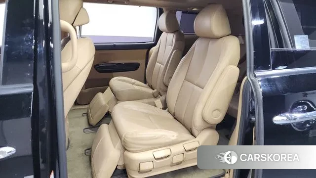 Kia The New Carnival 2018 Черный из Кореи, фото 2