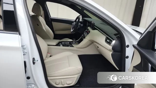 Genesis The New G70 2025 Белый из Кореи, фото 2