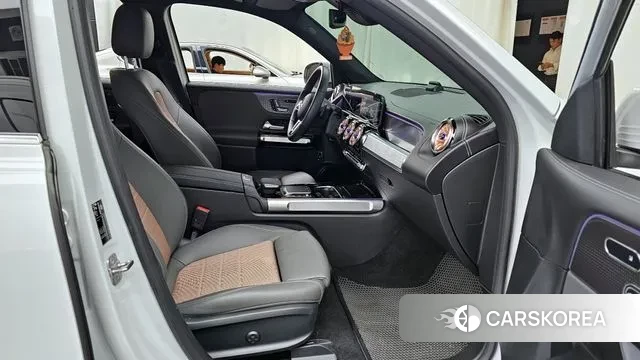 Mercedes-Benz EQB X243 2023 Белый из Кореи, фото 2