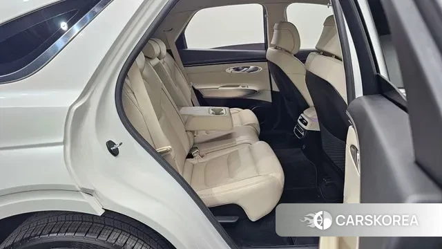 Genesis GV70 2021 Белый из Кореи, фото 2