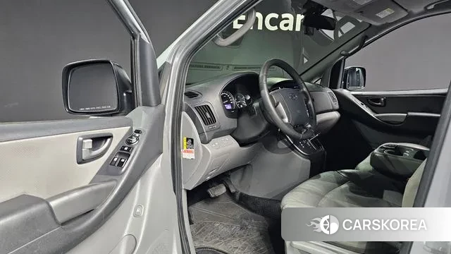 Hyundai The New Grand Starex 2021 Серебряный из Кореи, фото 2