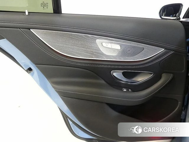Mercedes-Benz AMG GT 2024 Небесно-голубой из Кореи, фото 2
