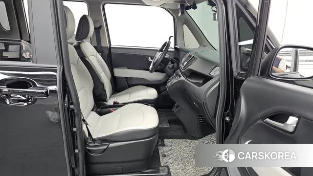 Kia The New Kia Ray 2023 Черный из Кореи, фото 2