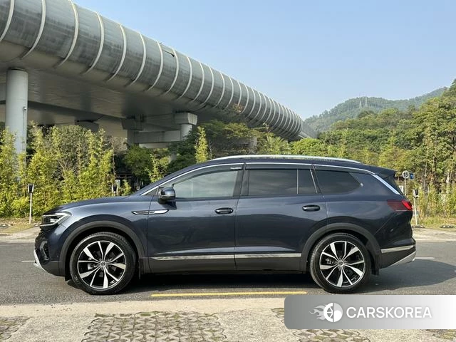 Volkswagen Lanjing 2021 Синий из Китая, фото 2