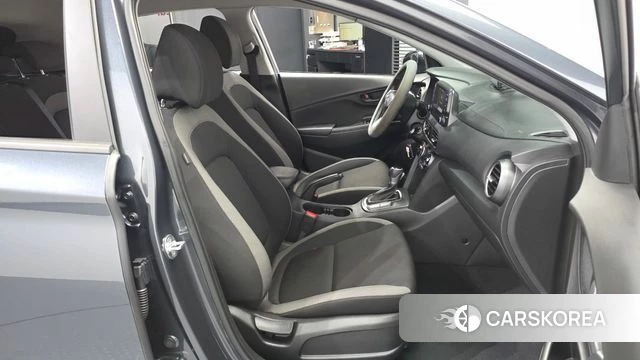 Hyundai Kona 2019 Серый из Кореи, фото 2