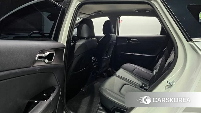 Kia Sportage 5th Generation 2022 Белый из Кореи, фото 2