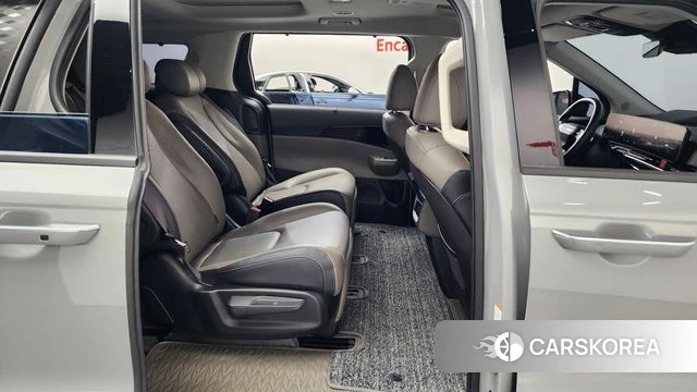Kia The New Carnival 4th Generation 2024 Серый из Кореи, фото 2