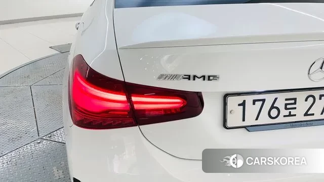 Mercedes-Benz A-Class W177 2024 Белый из Кореи, фото 2