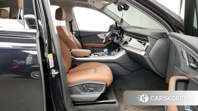 Audi Q7 (4M) 2021 Черный из Кореи, фото 2