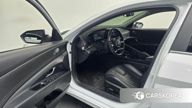 Hyundai Avante (CN7) 2022 Белый из Кореи, фото 2