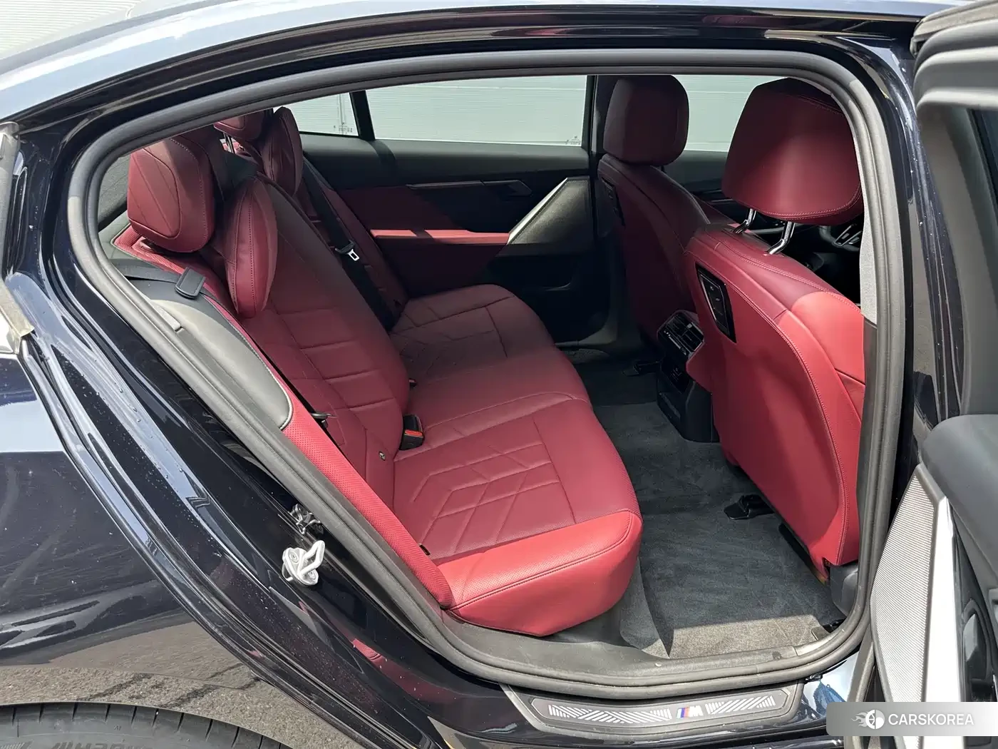 BMW i5 2025 Черный из Китая, фото 2