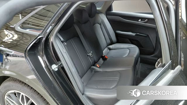 Kia K5 3rd generation 2023 Черный из Кореи, фото 2