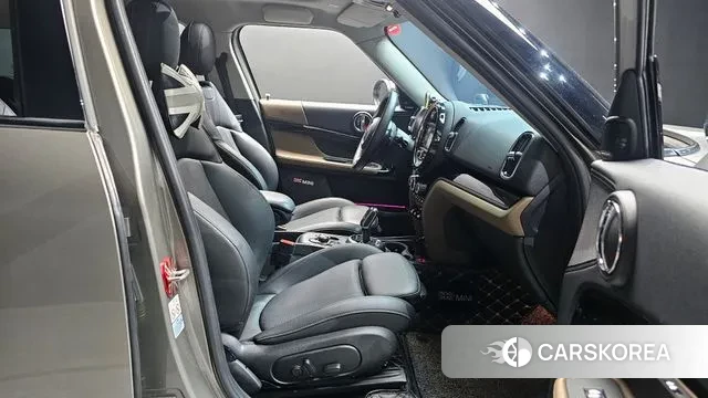 Mini Cooper S Countryman 2020 Серебристо-серый из Кореи, фото 2