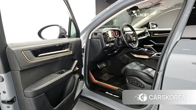 Porsche Cayenne (PO536) 2023 Небесно-голубой из Кореи, фото 2